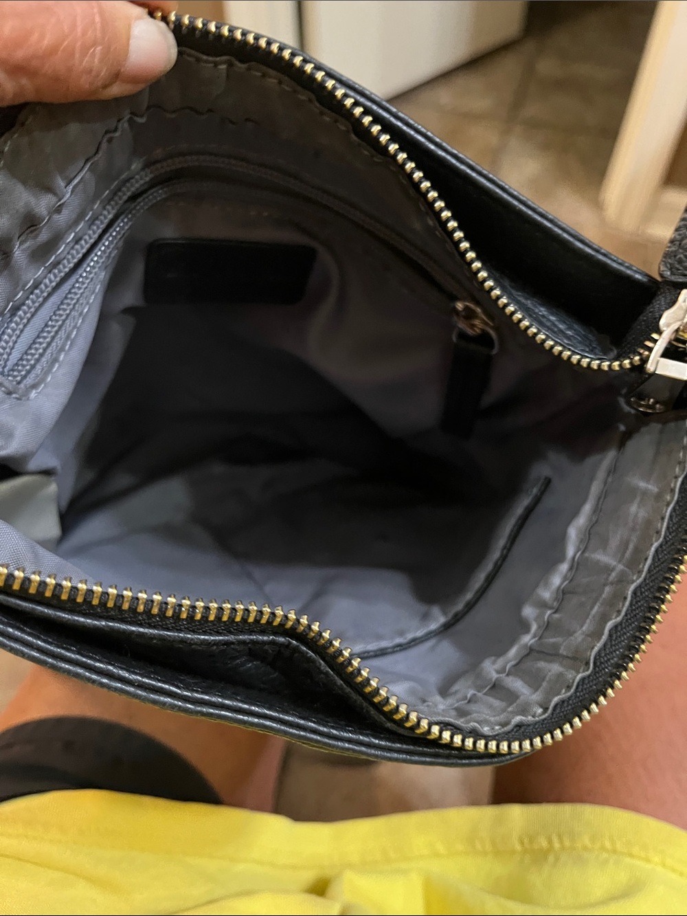 Bugatti Black Leather Crossbody Bag - Picture 13 of 16